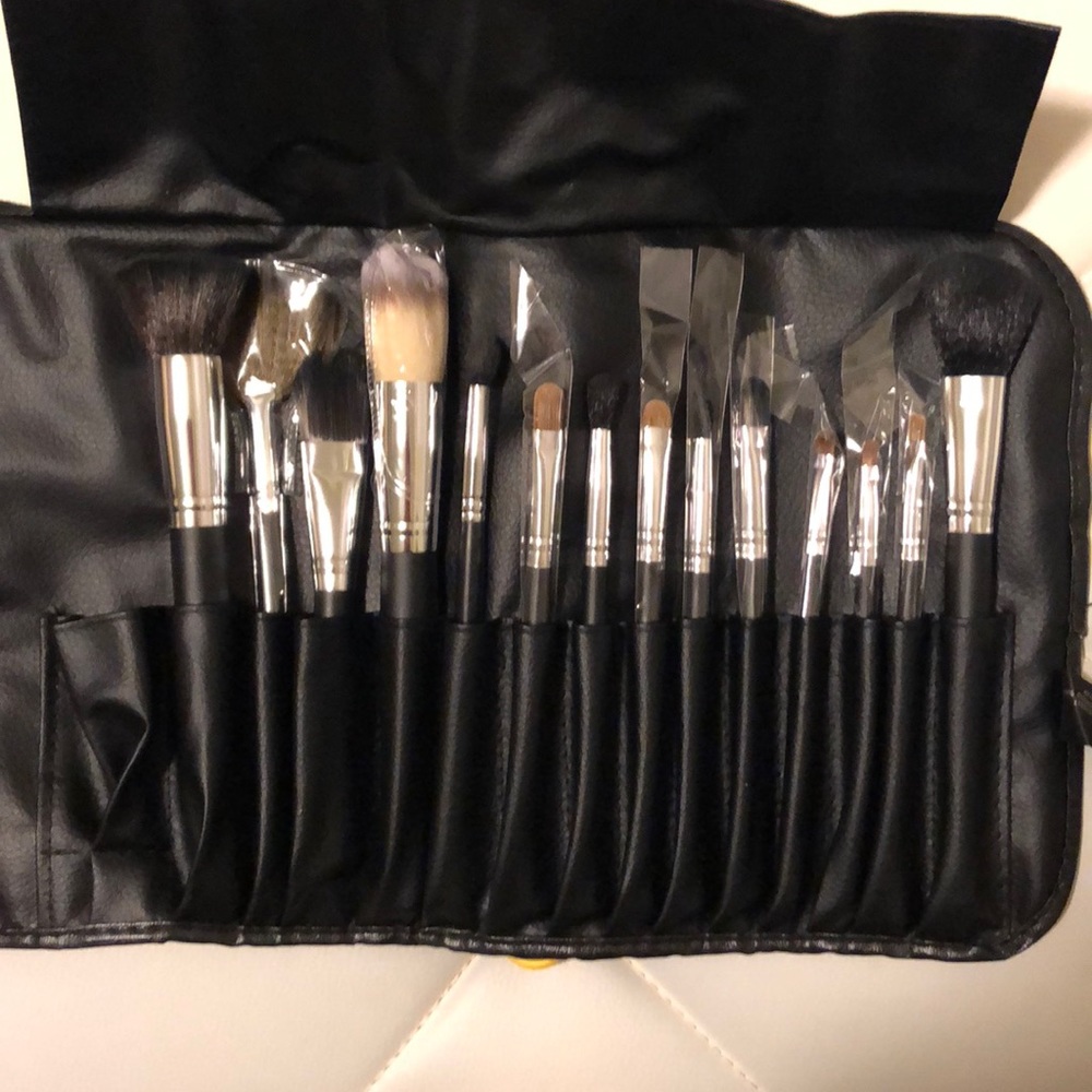 Makeup Brushes